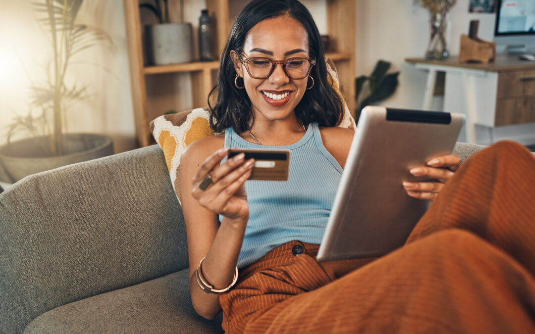Why Having a Low Limit Credit Card for Online Purchases Can Improve Your Financial Safety